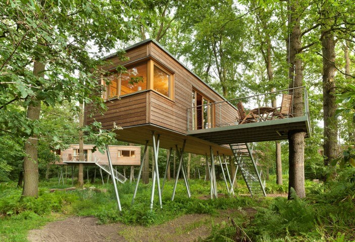 Gartenhaus auf Stelzen setzen