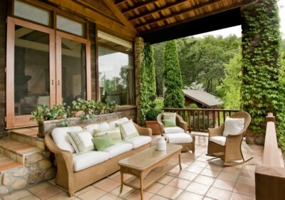 Moderne Terrassen Ideen: 5 Stile zum einfachen Nachmachen Bepflanzte Terrassenüberdachung