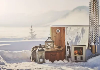 Whirlpool winterfest machen: So kannst du deinen Whirlpool überwintern Badefass mit Holzofen im Winter