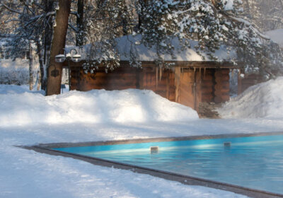 Pool im Winter nutzen: beheizt und unbeheizt – was geht? Pool im Winter nutzen