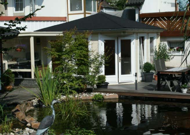 Klant afbeelding: 5-hoekig Tuinhuis Maja ISO