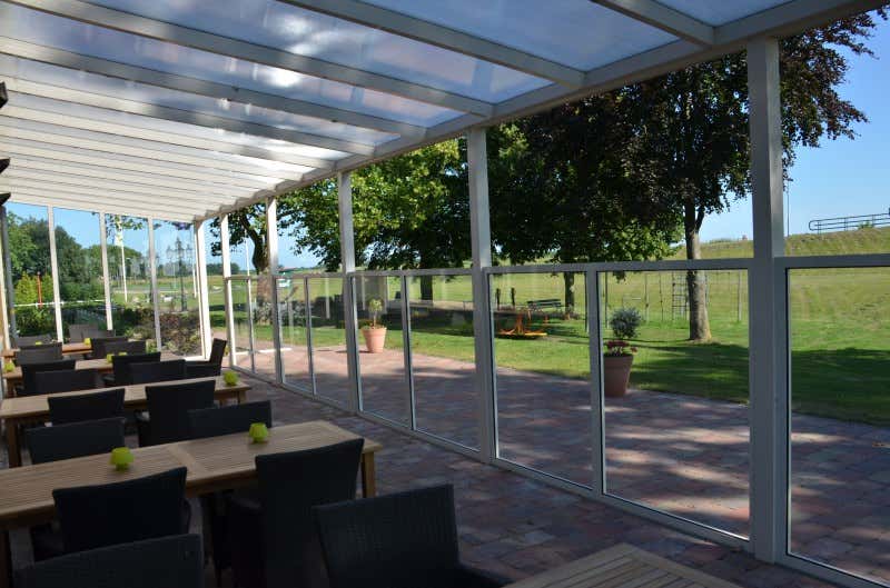 Klant afbeelding: Aluminium terrasoverkapping plat dak