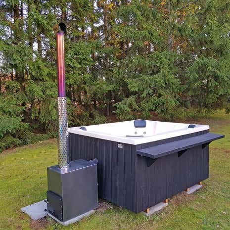 Klant afbeelding: Hot tub - Badkuip met sanitair acryl inzetstuk - Quattro