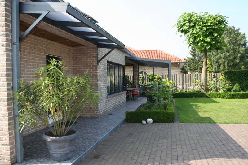 Klant afbeelding: Aluminium terrasoverkapping plat dak