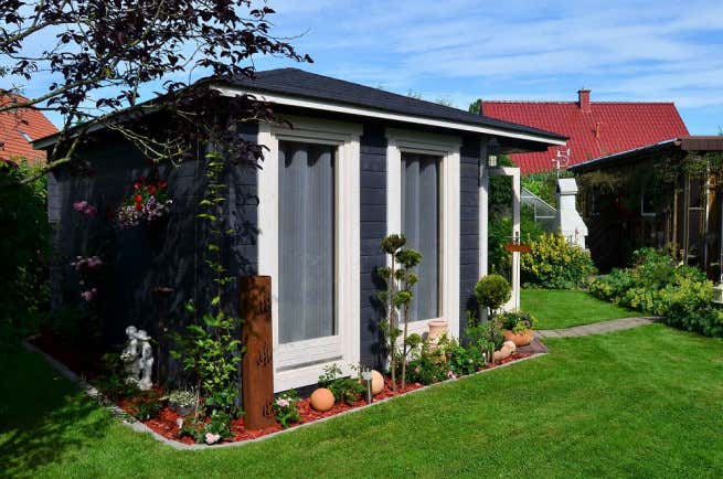 Klant afbeelding: 5-hoekig Tuinhuis Maja ISO