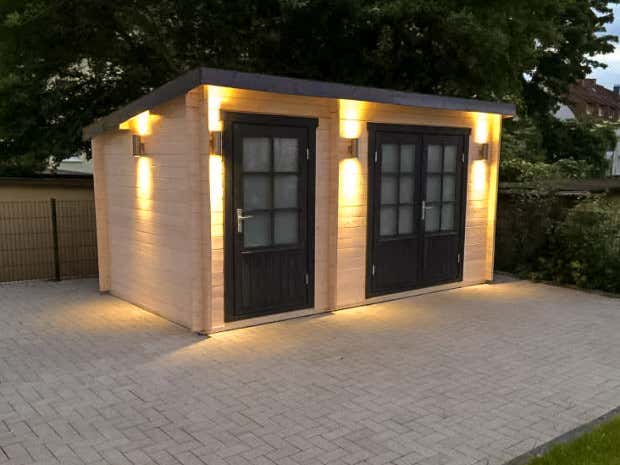 Klant afbeelding: Tuinhuis Maria met lessenaardak en aanbouw