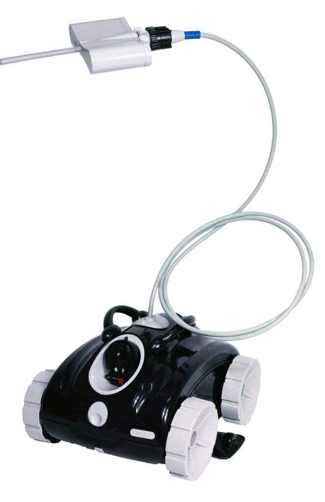 Zwembad afzuigrobot