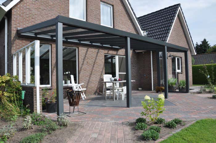 Klant afbeelding: Aluminium terrasoverkapping plat dak